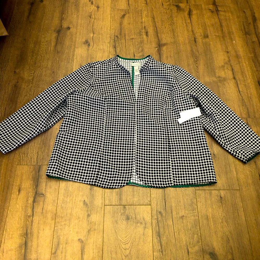 CATHERINS LADIES PLUS SIZE LIGHT JACKET